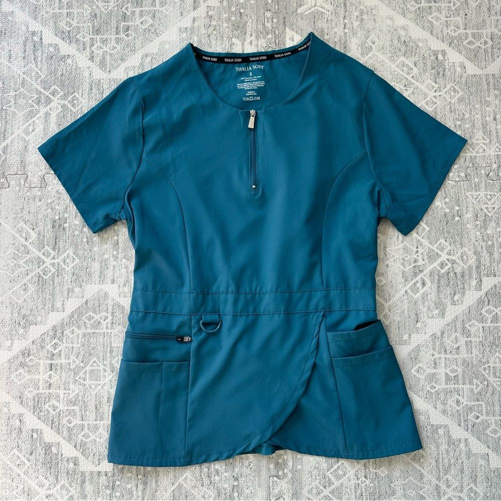 Thalia Sodi Teal Blue Nurse Scrubs Short Sleeve Top with Accessible Pockets Sz S